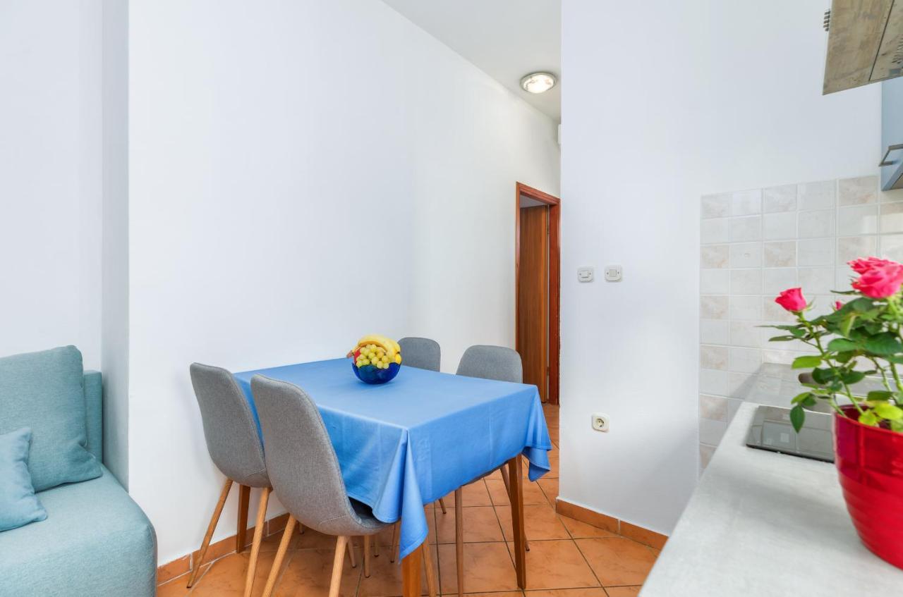 Center Of Fazana Apartments Katarina Exterior photo
